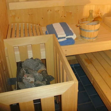 بيت ضيافة Zum Rosenbachschen Lowen 3*