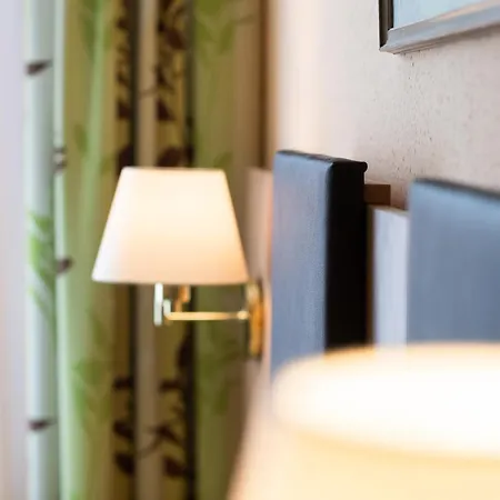 Zum Rosenbachschen Löwen Gasthof 3*