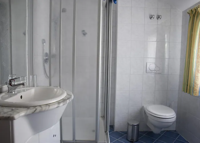 Penzion Zum Rosenbachschen Lowen Hilders